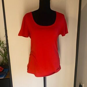 Classic Scoop Neck Women's Top - Red